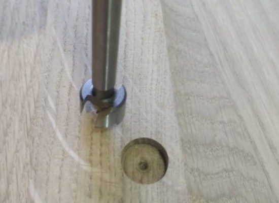 Drill - flange to mask mounting screws